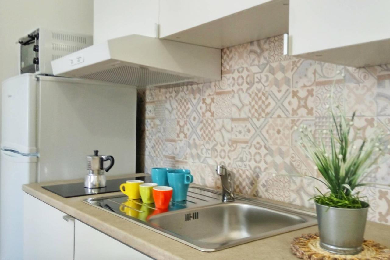 Toledo Street B&B Napoli Bagian luar foto